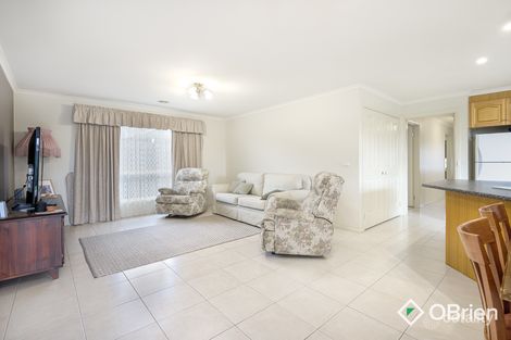 Property photo of 2 Wicklow Drive Cranbourne VIC 3977
