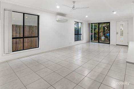 Property photo of 21/2 Margaret Street Pimpama QLD 4209