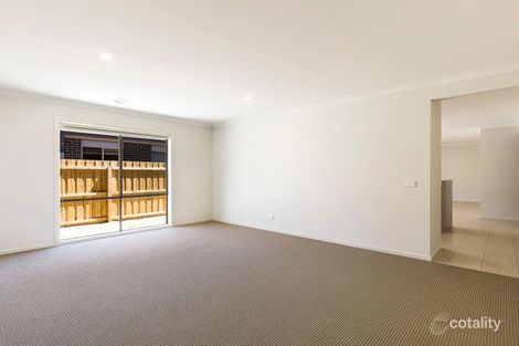 Property photo of 5 Shearwater Drive Armstrong Creek VIC 3217