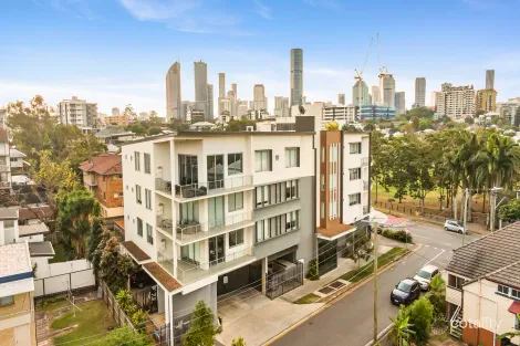 Property photo of 303/93 Baines Street Kangaroo Point QLD 4169