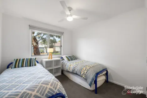 Property photo of 48 Norman Drive Cowes VIC 3922