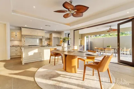 104 Compass Dr, Biggera Waters, QLD 4216