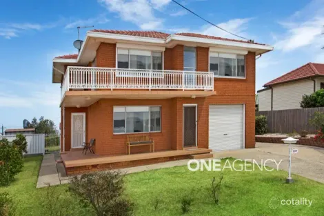 207 Flagstaff Rd, Lake Heights, NSW 2502