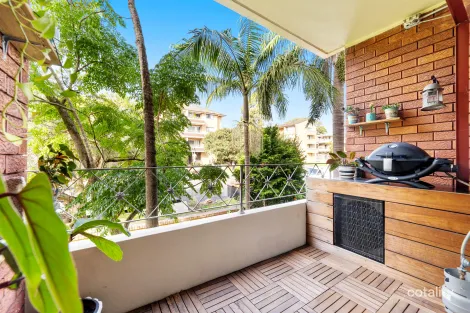 Property photo of 4/24-26 Station Street Mortdale NSW 2223