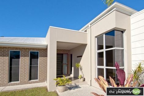 Property photo of 22 Pebble Beach Drive Windaroo QLD 4207