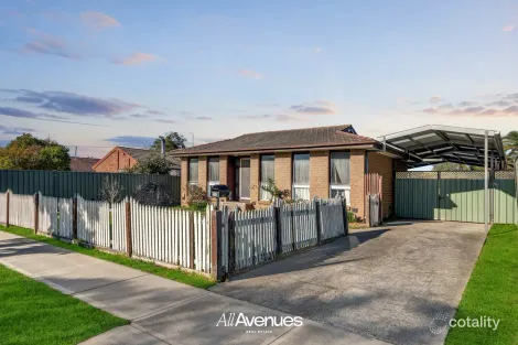 Property photo of 12 Latrobe Street Cranbourne VIC 3977