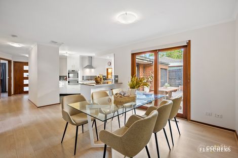 Property photo of 27 Shrubby Walk Croydon South VIC 3136