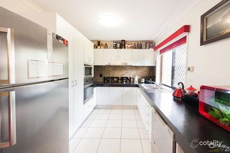 Property photo of 2/14-16 Camfield Street Alexandra Headland QLD 4572
