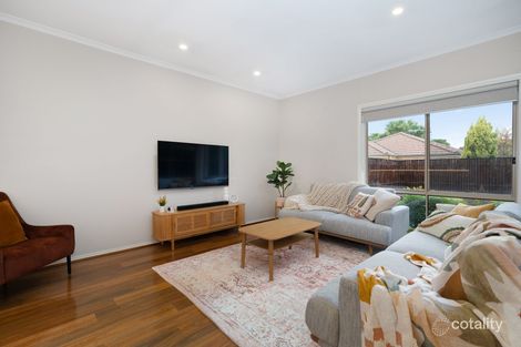 Property photo of 40 Lemon Gum Parade Bundoora VIC 3083