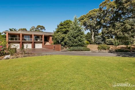 Property photo of 10 Jacques Road Narre Warren North VIC 3804