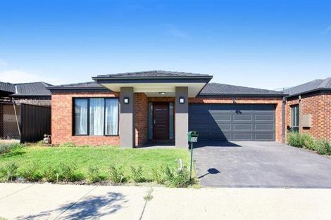 10 Beveridge Dr, Roxburgh Park, VIC 3064