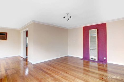 Property photo of 33 Falcon Drive Melton VIC 3337