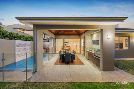 Property photo of 30 Seahorse Parade Karrinyup WA 6018