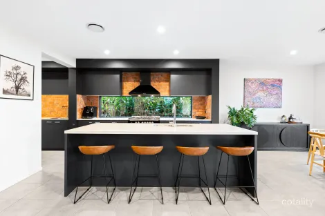 Property photo of 101 Ponting Circuit Pallara QLD 4110