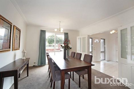 Property photo of 32 Hutchinson Street Bentleigh VIC 3204