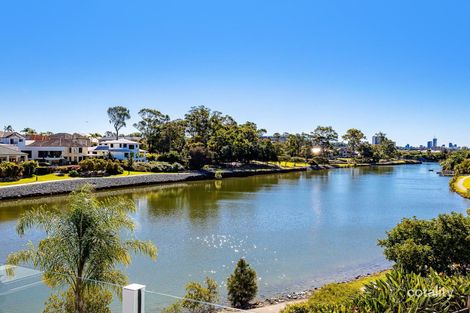 Property photo of 1/12 Port Peyra Crescent Varsity Lakes QLD 4227