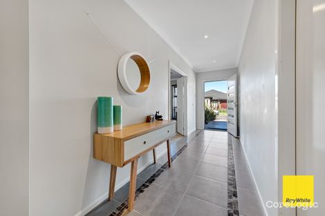 Property photo of 44 Lofty Road Tarneit VIC 3029