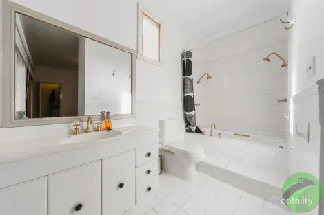 Property photo of 87 Fortescue Avenue Seaford VIC 3198