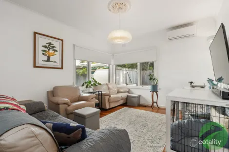 Property photo of 87 Fortescue Avenue Seaford VIC 3198