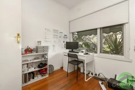 Property photo of 87 Fortescue Avenue Seaford VIC 3198