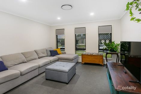 Property photo of 16 Johnstone Place Riverview QLD 4303