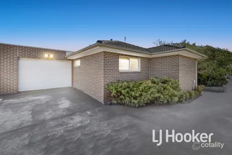 Property photo of 6 Clayton Road Cranbourne VIC 3977