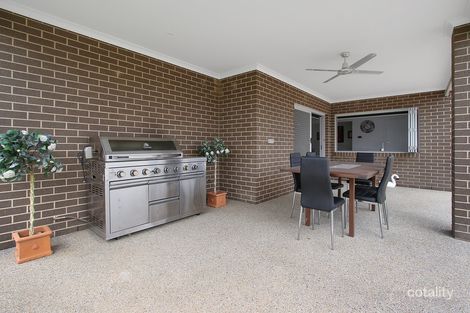 Property photo of 18 Ruthven Circuit Wodonga VIC 3690