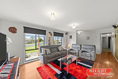 Property photo of 49 Bailey Boulevard Koo Wee Rup VIC 3981