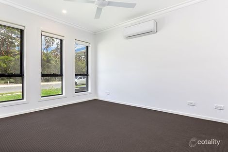 Property photo of 42 Clinton Way Hamlyn Terrace NSW 2259
