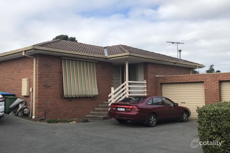 Property photo of 2/19 Olive Road Eumemmerring VIC 3177