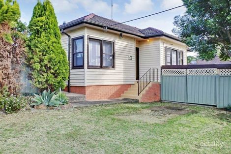 74 Macquarie Ave, Campbelltown, NSW 2560