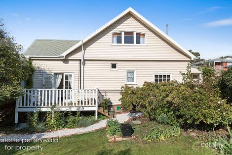 Property photo of 14 Loina Street New Town TAS 7008