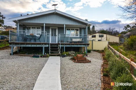 10 PURCELL ST, PORTLAND, NSW 2847