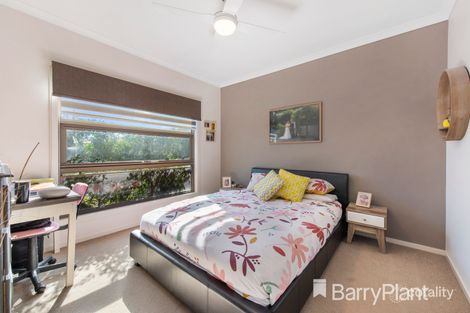 Property photo of 11 Nantha Way Brookfield VIC 3338