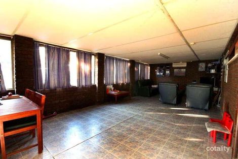 47 Amanda Dr, Camillo, WA 6111