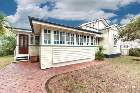 22 Geera St, Coorparoo, QLD 4151