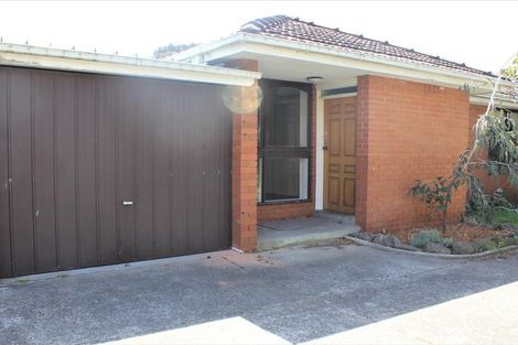 2/15 Paget St, Hughesdale, VIC 3166