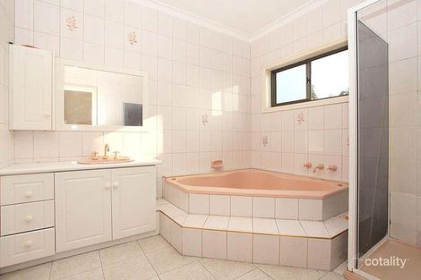 Property photo of 27 Victoria Drive Thomastown VIC 3074