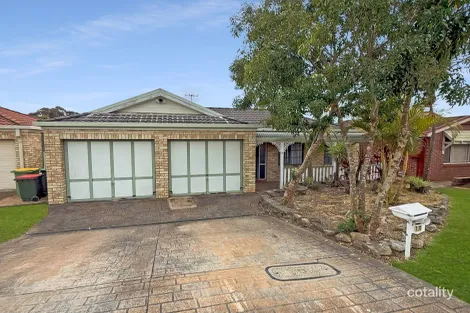 Property photo of 10 Shearer Crescent Blue Haven NSW 2262