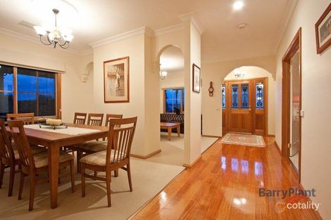 Property photo of 29-31 Marisa Crescent Berwick VIC 3806