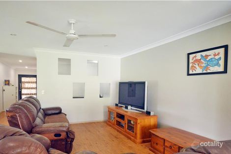 Property photo of 13 Anzac Avenue Rocky Point QLD 4874