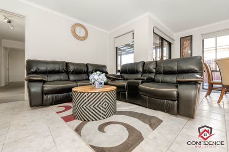 Property photo of 12 Oxenham Circuit Gordon ACT 2906