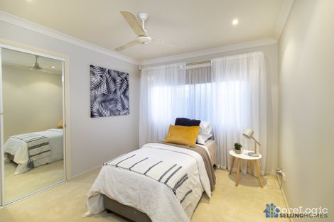 Property photo of 9 Bellfield Place Westlake QLD 4074