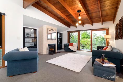 Property photo of 39 Acheron Crescent Eltham North VIC 3095