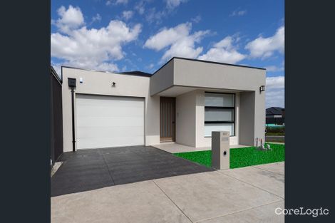 Property photo of 1 Rochford Drive Donnybrook VIC 3064