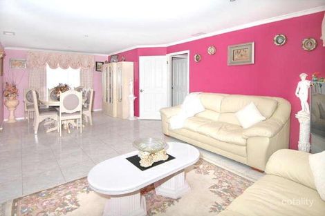 Property photo of 7 Alanbrae Terrace Attwood VIC 3049