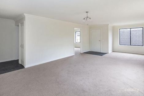 Property photo of 1/8 Ardeche Lane Marshall VIC 3216