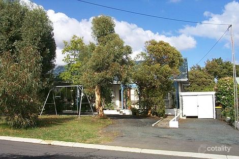 Property photo of 9 Alice Street Bellevue WA 6056