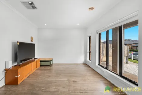 Property photo of 23 Moffatt Street Maddingley VIC 3340