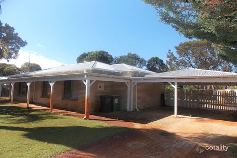 24 Elderberry Cir, Halls Head, WA 6210